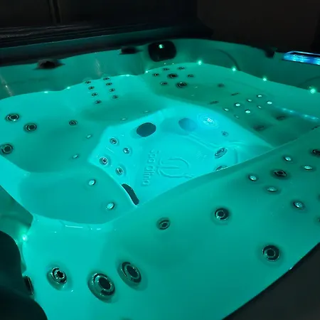T2 Confortable - Piscine Et Jacuzzi
